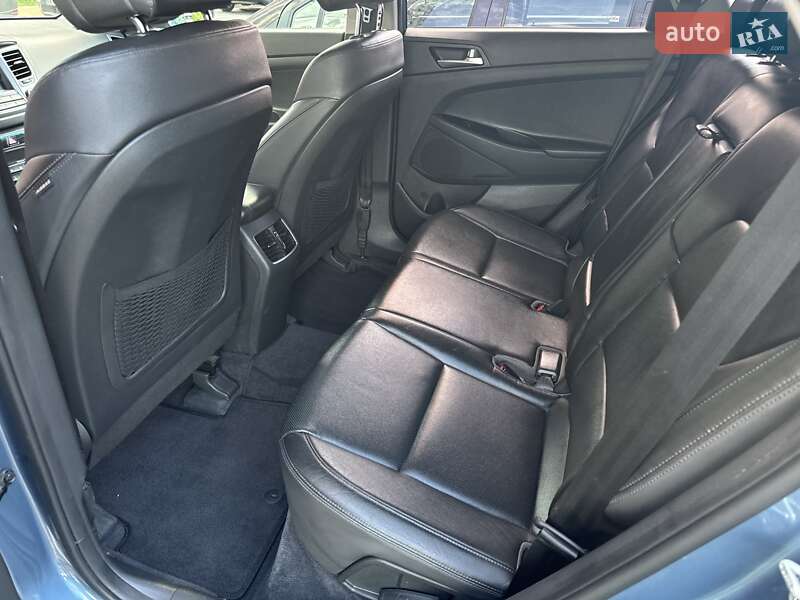 Позашляховик / Кросовер Hyundai Tucson 2017 в Києві