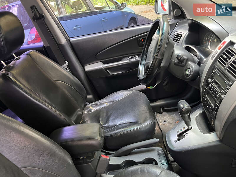 Позашляховик / Кросовер Hyundai Tucson 2007 в Києві