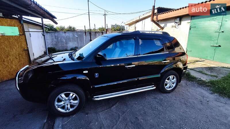 Позашляховик / Кросовер Hyundai Tucson 2006 в Харкові