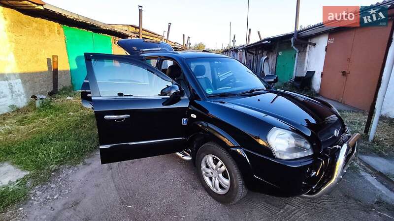 Позашляховик / Кросовер Hyundai Tucson 2006 в Харкові