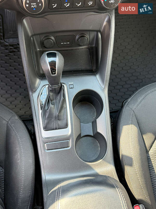 Внедорожник / Кроссовер Hyundai Tucson 2014 в Броварах фото 15 Внедорожник / Кроссовер Hyundai Tucson 2014 в Броварах
