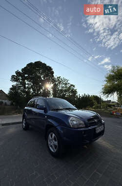 Позашляховик / Кросовер Hyundai Tucson 2004 в Одесі