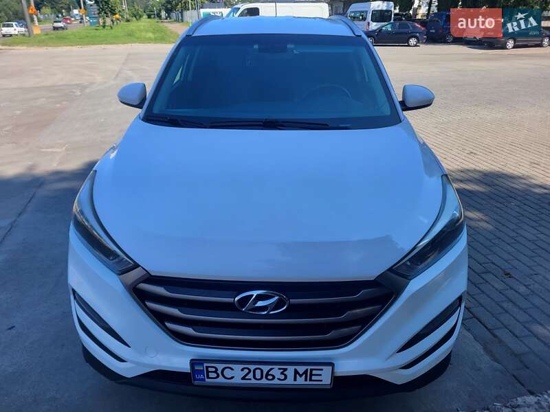 Позашляховик / Кросовер Hyundai Tucson 2016 в Львові