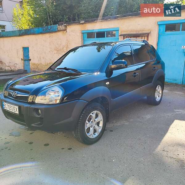 Позашляховик / Кросовер Hyundai Tucson 2008 в Львові