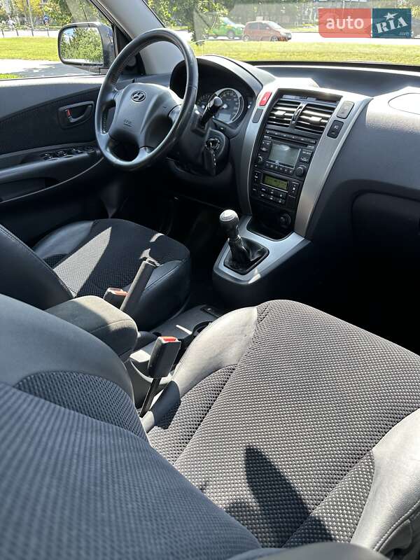 Внедорожник / Кроссовер Hyundai Tucson 2009 в Харькове