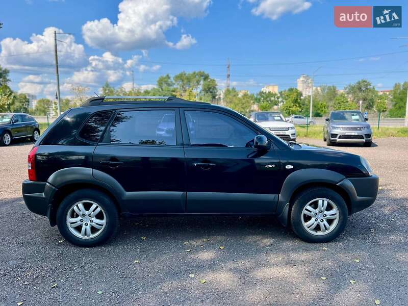 Позашляховик / Кросовер Hyundai Tucson 2007 в Києві