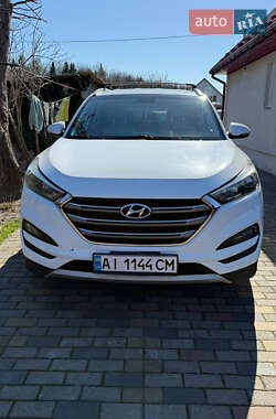 Внедорожник / Кроссовер Hyundai Tucson 2016 в Луцке