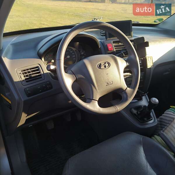 Внедорожник / Кроссовер Hyundai Tucson 2005 в Кельменцах фото 4 Внедорожник / Кроссовер Hyundai Tucson 2005 в Кельменцах