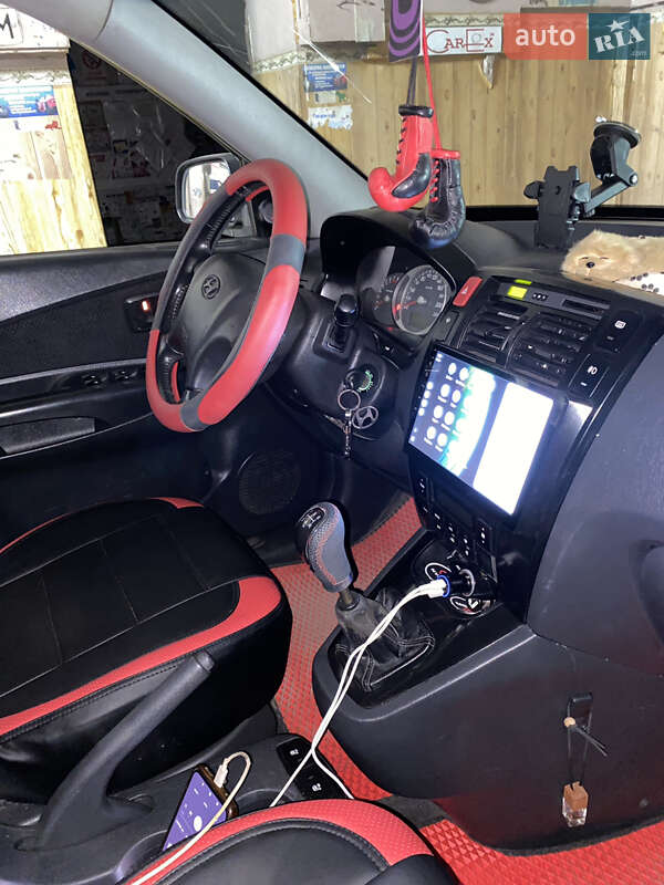 Позашляховик / Кросовер Hyundai Tucson 2008 в Малій Висці