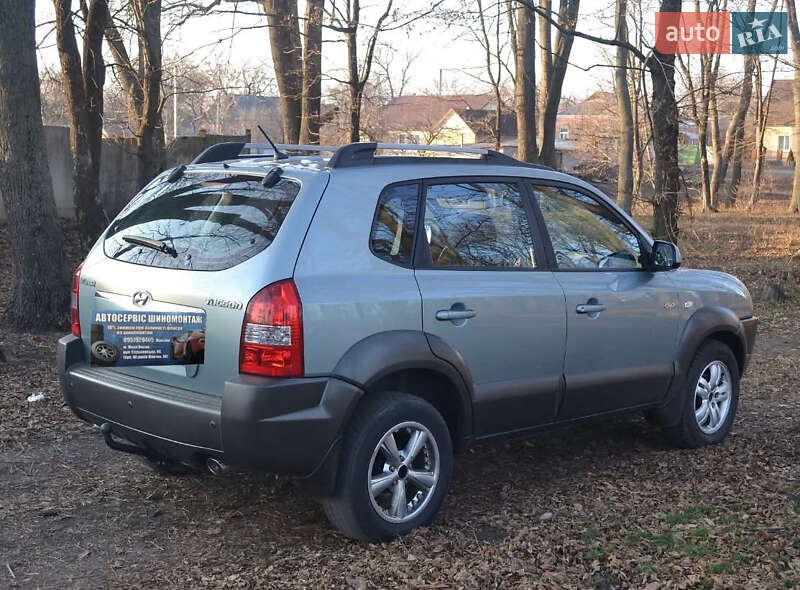 Позашляховик / Кросовер Hyundai Tucson 2008 в Малій Висці