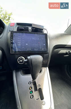 Внедорожник / Кроссовер Hyundai Tucson 2008 в 