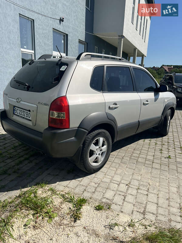 Внедорожник / Кроссовер Hyundai Tucson 2008 в Львове фото 8 Внедорожник / Кроссовер Hyundai Tucson 2008 в Львове