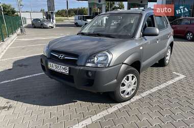 Позашляховик / Кросовер Hyundai Tucson 2011 в Києві