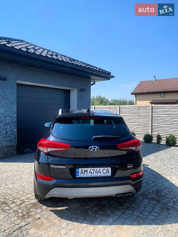 Внедорожник / Кроссовер Hyundai Tucson 2016 в Житомире
