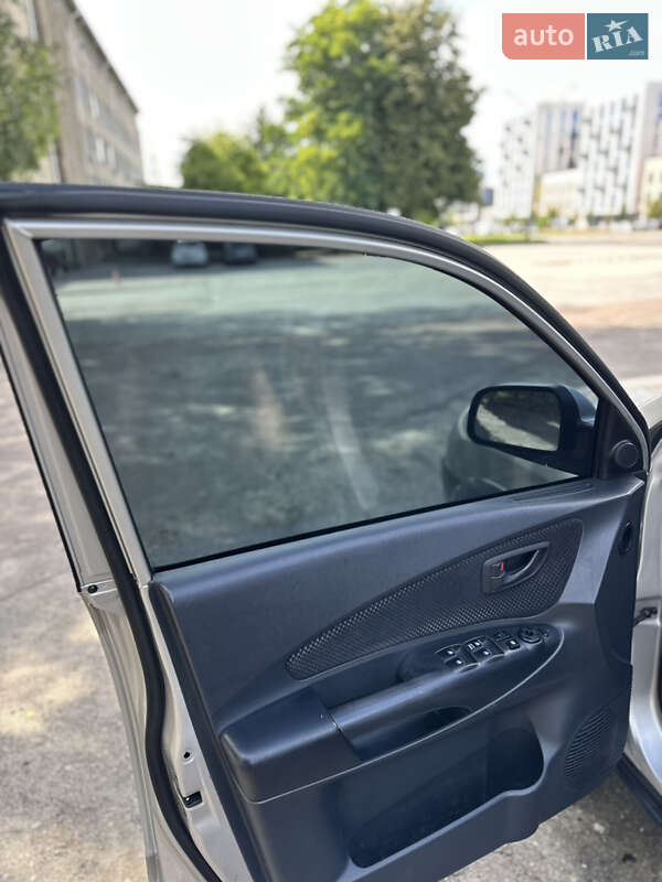 Внедорожник / Кроссовер Hyundai Tucson 2008 в Львове