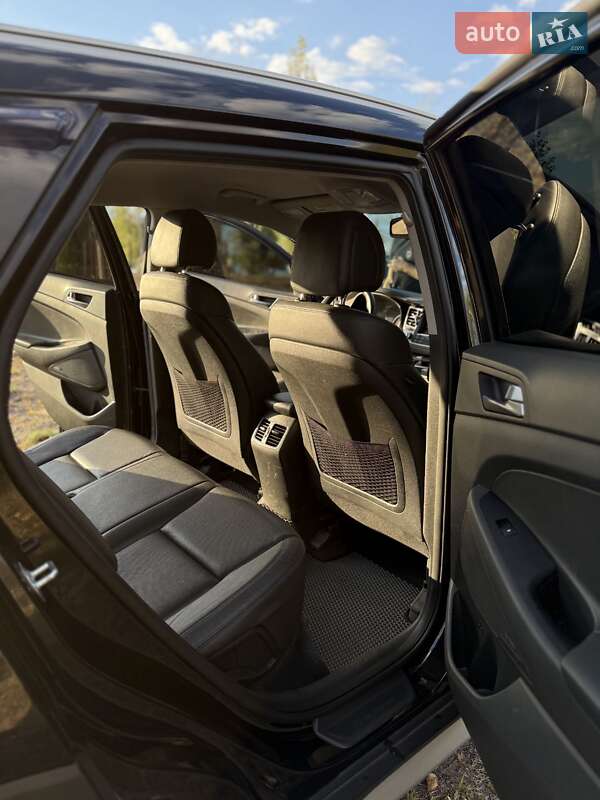 Внедорожник / Кроссовер Hyundai Tucson 2017 в Каменском фото 9 Внедорожник / Кроссовер Hyundai Tucson 2017 в Каменском