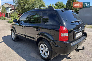 Внедорожник / Кроссовер Hyundai Tucson 2008 в 