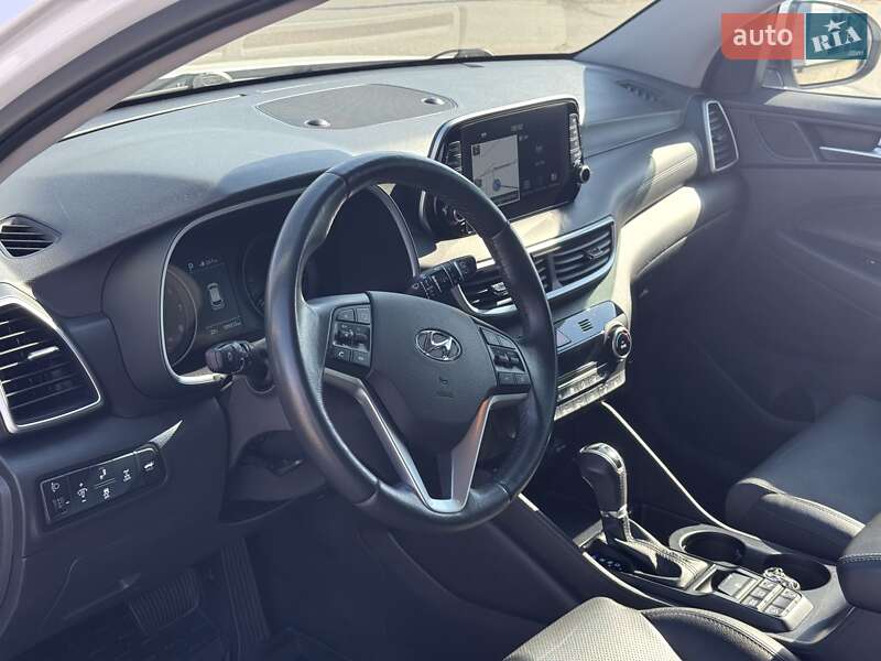 Внедорожник / Кроссовер Hyundai Tucson 2020 в Кременчуге