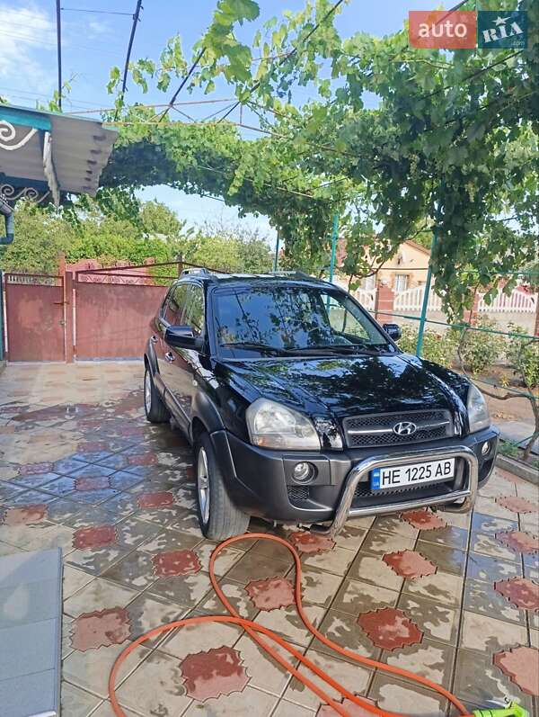 Позашляховик / Кросовер Hyundai Tucson 2006 в Миколаєві фото 10 Позашляховик / Кросовер Hyundai Tucson 2006 в Миколаєві