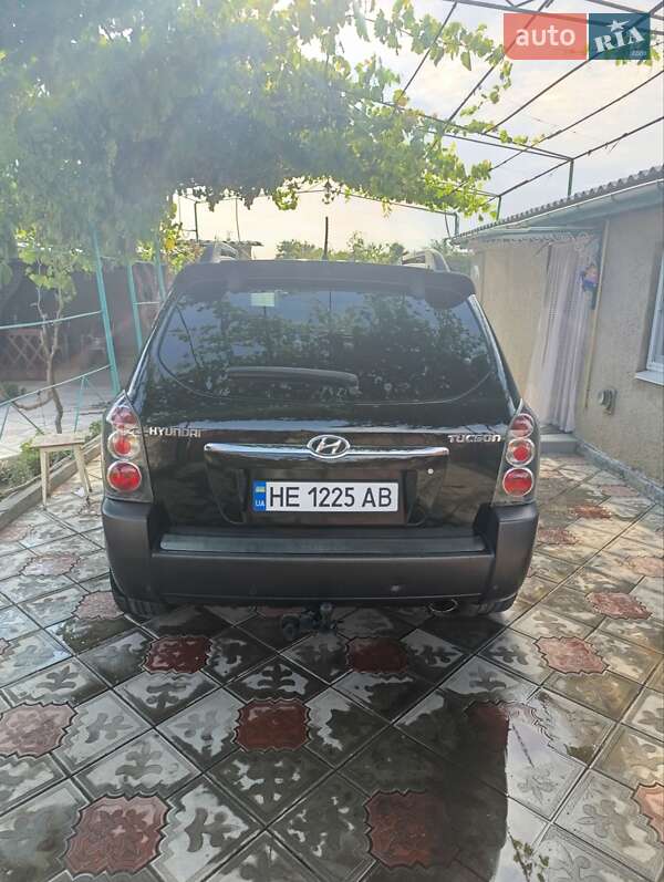 Позашляховик / Кросовер Hyundai Tucson 2006 в Миколаєві фото 12 Позашляховик / Кросовер Hyundai Tucson 2006 в Миколаєві