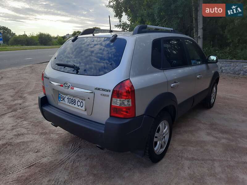 Позашляховик / Кросовер Hyundai Tucson 2007 в Житомирі фото 8 Позашляховик / Кросовер Hyundai Tucson 2007 в Житомирі