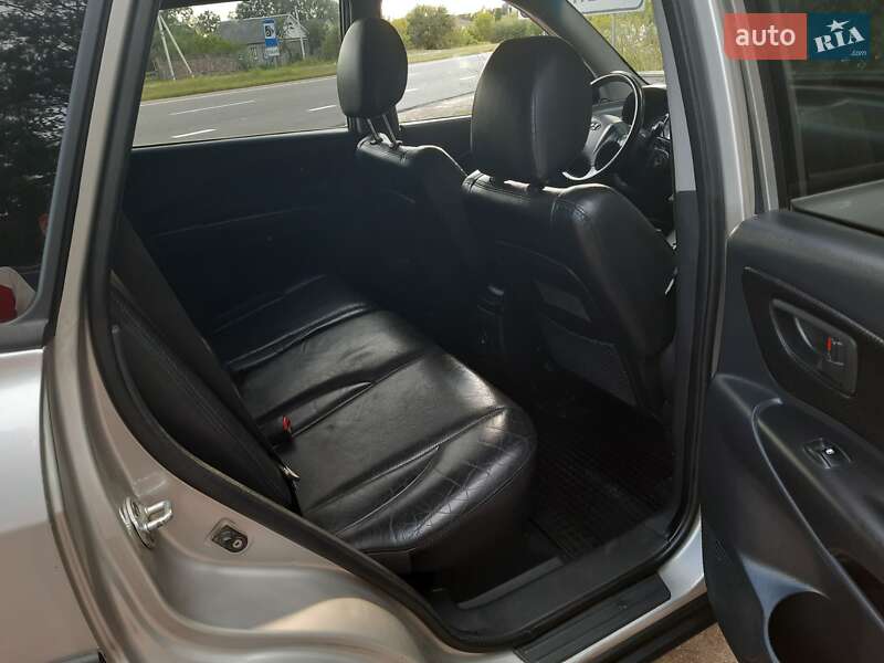 Позашляховик / Кросовер Hyundai Tucson 2007 в Житомирі фото 13 Позашляховик / Кросовер Hyundai Tucson 2007 в Житомирі