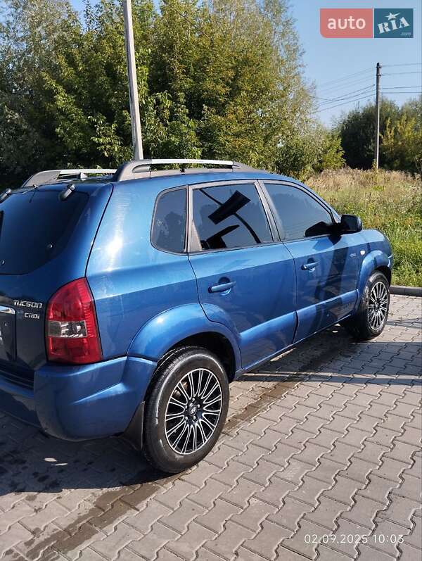 Позашляховик / Кросовер Hyundai Tucson 2004 в Самборі