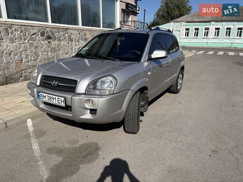 Позашляховик / Кросовер Hyundai Tucson 2005 в Ромнах фото 2 Позашляховик / Кросовер Hyundai Tucson 2005 в Ромнах