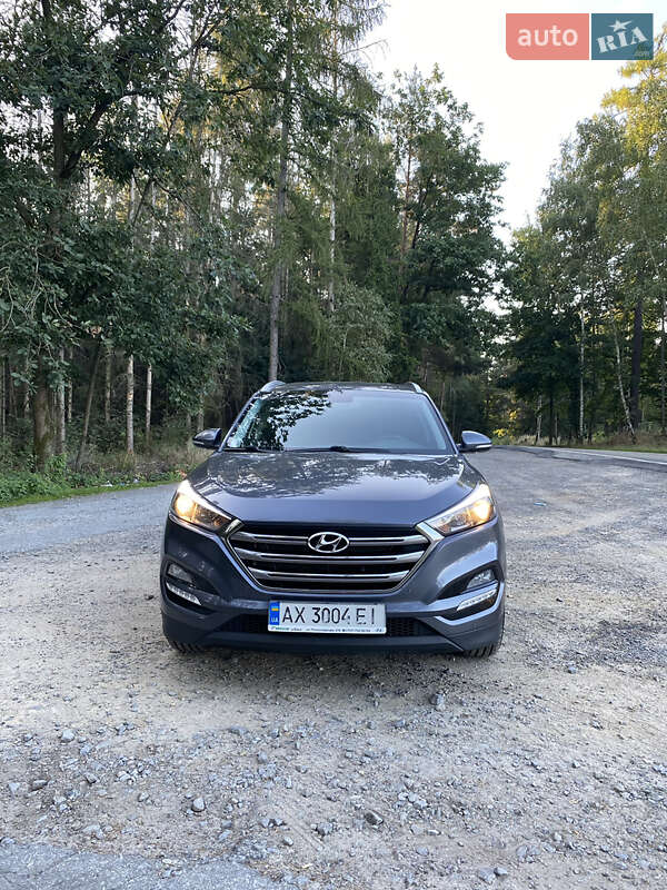 Внедорожник / Кроссовер Hyundai Tucson 2018 в 