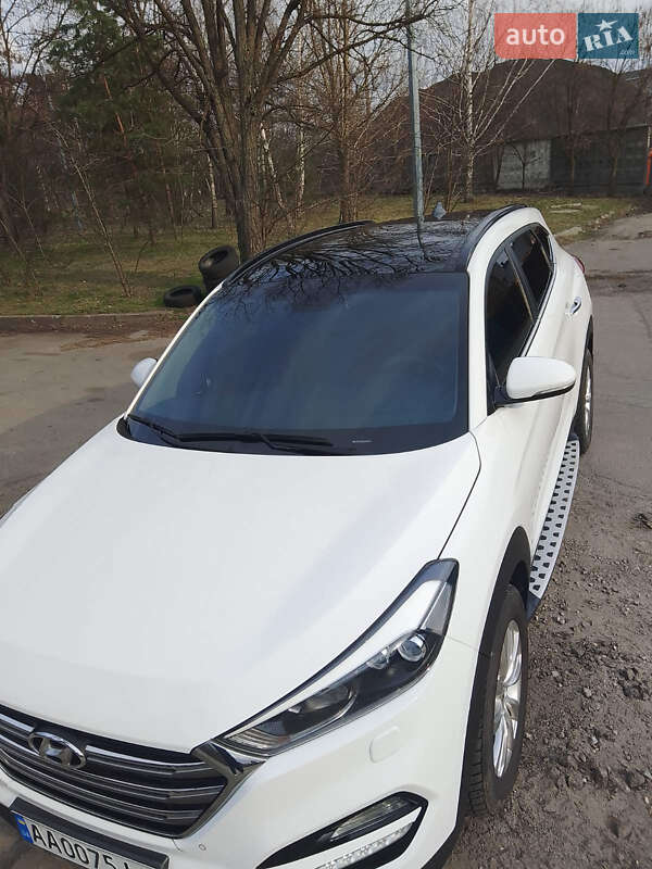 Внедорожник / Кроссовер Hyundai Tucson 2017 в Киеве фото 5 Внедорожник / Кроссовер Hyundai Tucson 2017 в Киеве