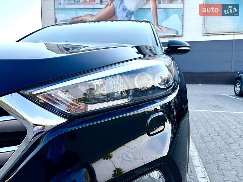 Внедорожник / Кроссовер Hyundai Tucson 2017 в Киеве
