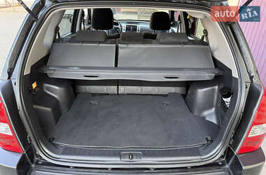 Внедорожник / Кроссовер Hyundai Tucson 2009 в 