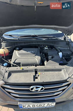 Позашляховик / Кросовер Hyundai Tucson 2016 в  фото 23 Позашляховик / Кросовер Hyundai Tucson 2016 в