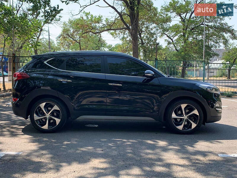 Внедорожник / Кроссовер Hyundai Tucson 2017 в Николаеве