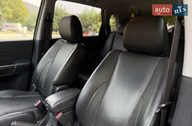Внедорожник / Кроссовер Hyundai Tucson 2006 в 