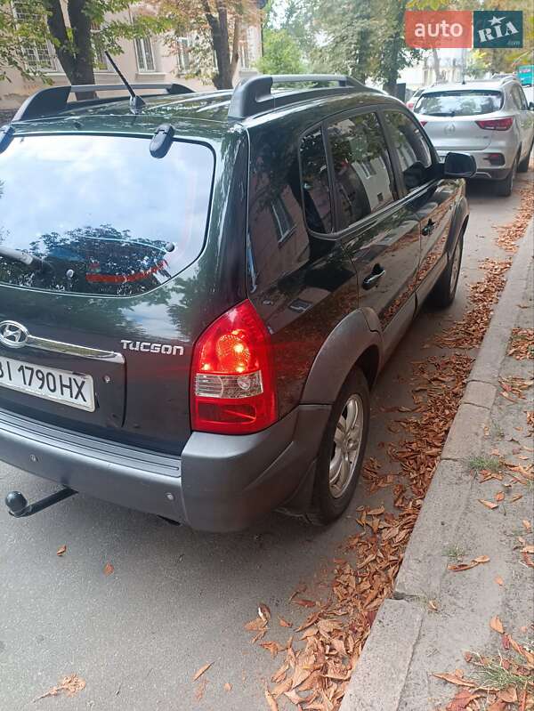 Позашляховик / Кросовер Hyundai Tucson 2007 в Полтаві