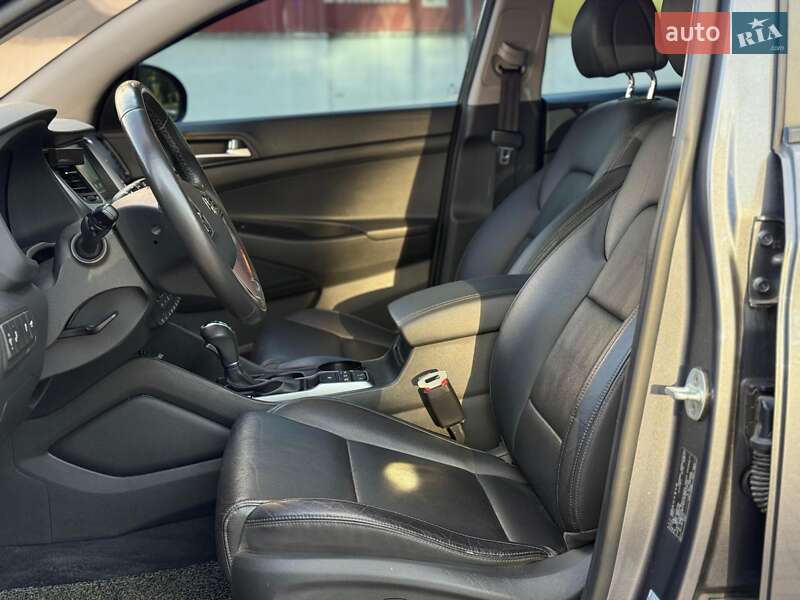 Позашляховик / Кросовер Hyundai Tucson 2017 в Одесі