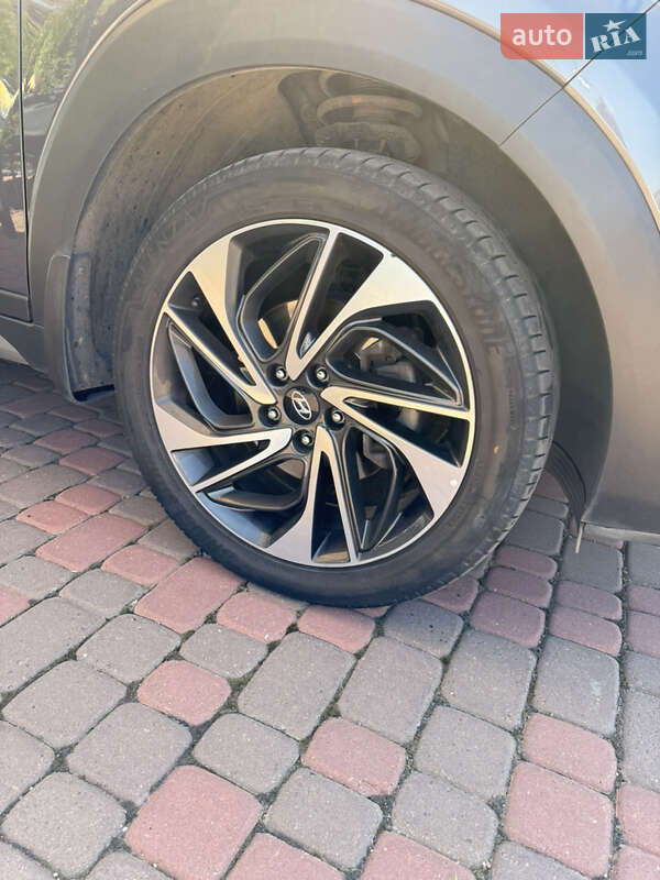 Позашляховик / Кросовер Hyundai Tucson 2019 в Чернівцях
