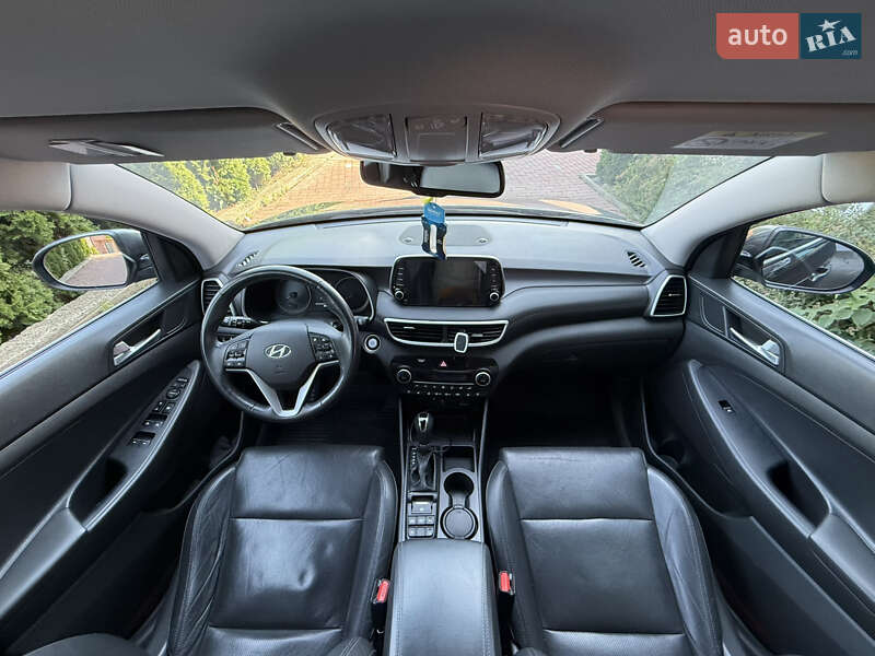 Позашляховик / Кросовер Hyundai Tucson 2019 в Чернівцях