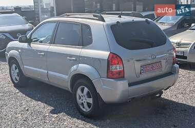 Внедорожник / Кроссовер Hyundai Tucson 2007 в 