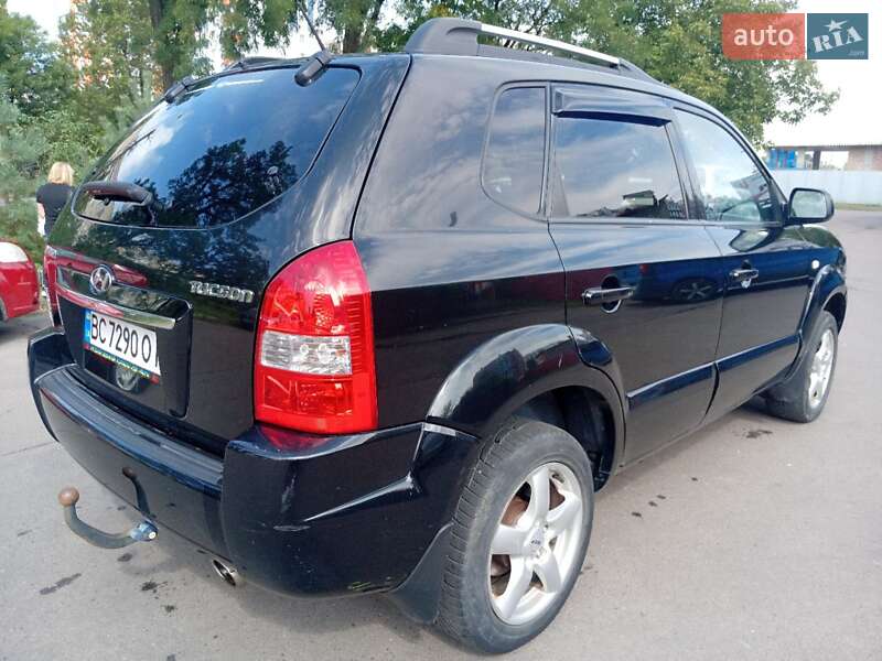 Позашляховик / Кросовер Hyundai Tucson 2008 в Львові фото 9 Позашляховик / Кросовер Hyundai Tucson 2008 в Львові