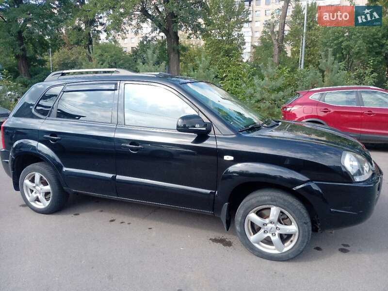 Позашляховик / Кросовер Hyundai Tucson 2008 в Львові фото 8 Позашляховик / Кросовер Hyundai Tucson 2008 в Львові