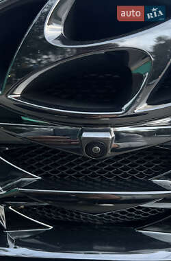 Внедорожник / Кроссовер Hyundai Tucson 2021 в 