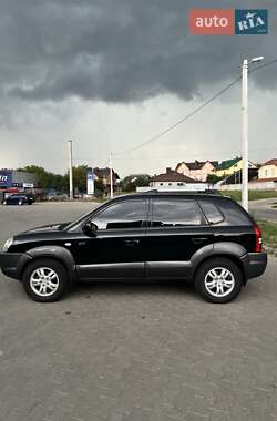 Внедорожник / Кроссовер Hyundai Tucson 2007 в 