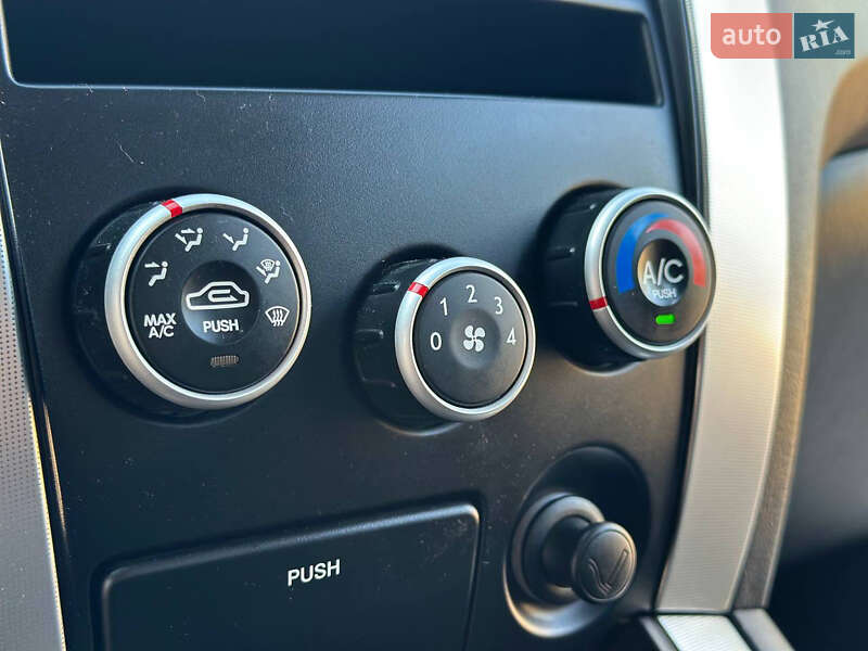 Позашляховик / Кросовер Hyundai Tucson 2006 в Дніпрі фото 19 Позашляховик / Кросовер Hyundai Tucson 2006 в Дніпрі