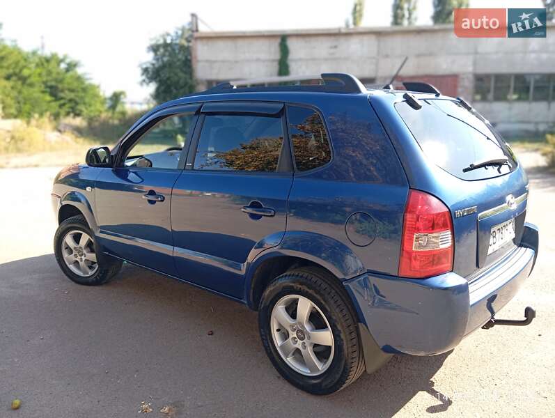 Позашляховик / Кросовер Hyundai Tucson 2007 в Чернігові