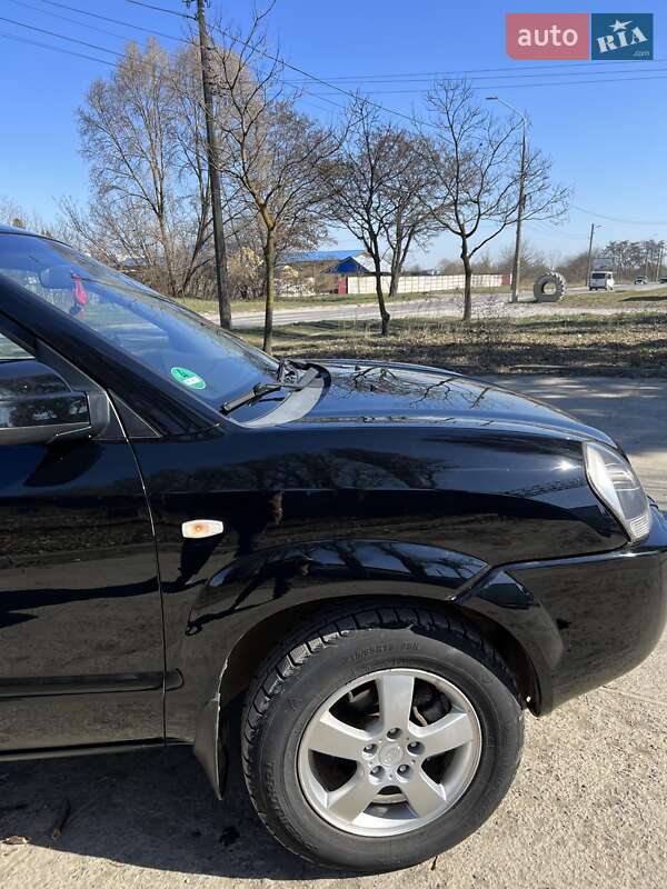 Позашляховик / Кросовер Hyundai Tucson 2007 в Чернівцях