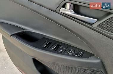 Внедорожник / Кроссовер Hyundai Tucson 2019 в 