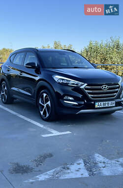 Внедорожник / Кроссовер Hyundai Tucson 2017 в Киеве