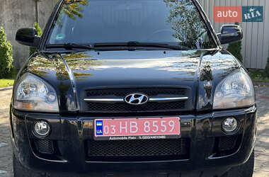 Внедорожник / Кроссовер Hyundai Tucson 2006 в 